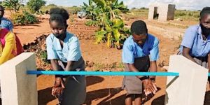 Children washing hands