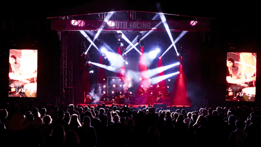 Crowds at festival